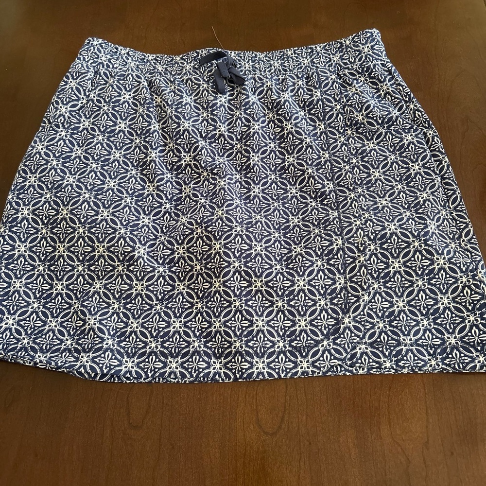 Talbots Navy and White Patterned Women's Skort